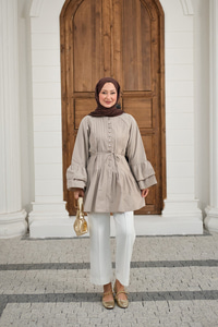 Önü Brit Düğme Detay Nervurlu Bel Bağlamalı Gömlek Taş