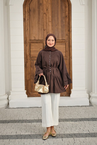 Önü Brit Düğme Detay Nervurlu Bel Bağlamalı Gömlek Kahverengi