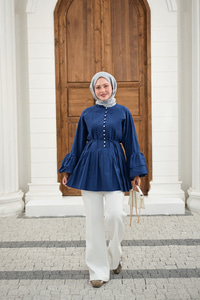 Önü Brit Düğme Detay Nervurlu Bel Bağlamalı Gömlek Lacivert