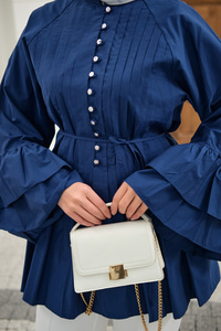 Önü Brit Düğme Detay Nervurlu Bel Bağlamalı Gömlek Lacivert