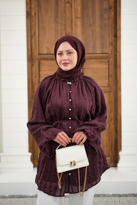 Önü Britli Simli Büzgülü Gömlek Mürdüm