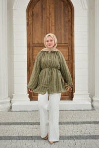 Önü Britli Simli Büzgülü Gömlek Yeşil