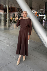 Önü Çapraz Detaylı Elbise Kahverengi