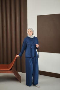 Önü Çapraz İp Detay Takım Lacivert