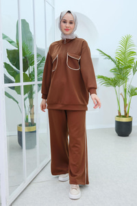 Önü Çift Cep Detaylı İkili Takım Kahverengi