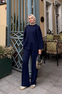 Önü Çima Detay Takım Lacivert