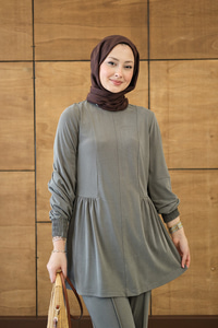 Önü Çima Ve Büzgü Detay İkili Takım Küf Yeşil