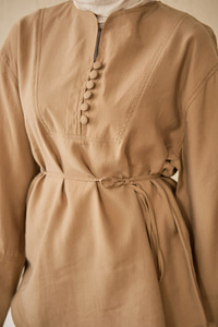 Önü Çoban Düğmeli Bel Bağlamalı Tunik Vizon