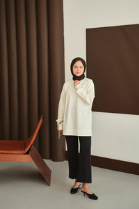 Önü Dikiş Detay Tunik Beyaz