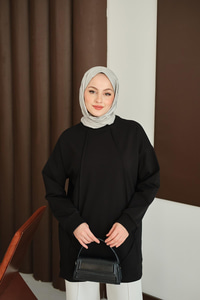 Önü Dikiş Detay Tunik Siyah