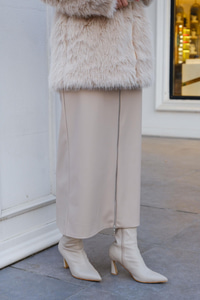 Önü Fermuar Detaylı Deri Etek Krem