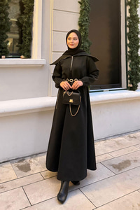 Önü Fermuarlı Elbise Siyah