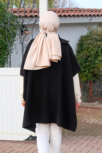 Önü Fermuarlı Panço Siyah