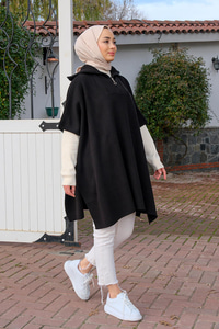 Önü Fermuarlı Panço Siyah