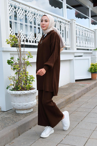 Önü Fermuarlı Triko İkili Takım Kahverengi