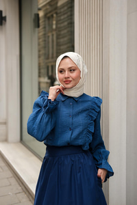 Önü Fırfır Detaylı Keten Gömlek Lacivert