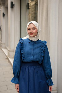 Önü Fırfır Detaylı Keten Gömlek Lacivert