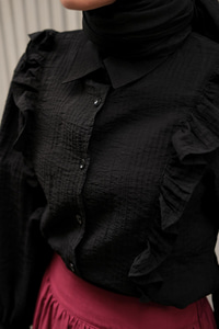 Önü Fırfır Detaylı Keten Gömlek Siyah