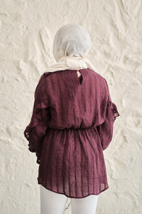 Önü Fırfırlı Ve Bağlama Detay Simli Tül Kumaş Tunik Bordo