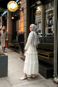 Önü Kurdale Detay ikili Takım Beyaz