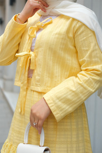 Önü Kurdale Detay ikili Takım Sarı