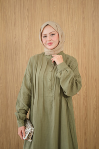 Önü Nervurlu Bisiklet Yaka Keten Elbise Yeşil