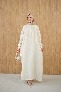 Önü Nervurlu Bisiklet Yaka Keten Elbise Ekru