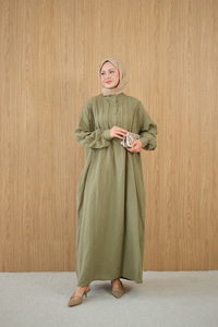 Önü Nervurlu Bisiklet Yaka Keten Elbise Yeşil