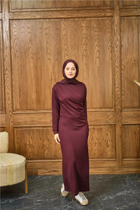 Önü Parça Detaylı Elbise Bordo