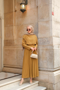 Önü Parça Detaylı Takım Yağ Yeşil