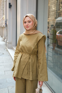 Önü Parça Detaylı Takım Yağ Yeşil