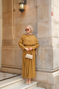 Önü Parça Detaylı Takım Yağ Yeşil