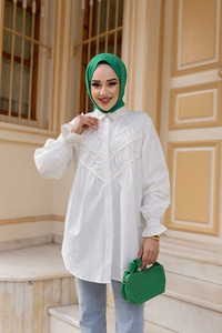 Önü Parça Roba Büzgülü Tunik Beyaz