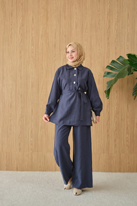 Önü Pat Düğme Detay Gömlek Yaka Takım Lacivert