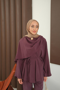 Önü Şal Detay Takım Bordo