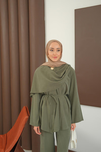 Önü Şal Detay Takım Yeşil