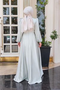 Önü Taş Aksesuarlı Abiye Su Yeşil