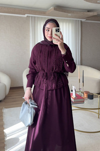 Önü Taş Detay Gizli Düğmeli Bel Bağlamalı Etekli Takım Mürdüm