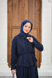 Önü Taş Detay Gizli Düğmeli Bel Bağlamalı Etekli Takım Lacivert