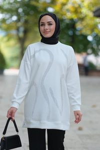 Önü Taş Detaylı Tunik Beyaz