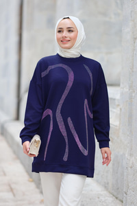 Önü Taş Detaylı Tunik Lacivert