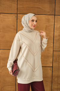 Önü V Detaylı Tunik Taş