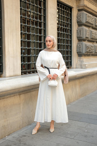 Örgü Bağlamalı Keten Elbise Ekru