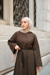 Örgü Bağlamalı Keten Elbise Kahverengi