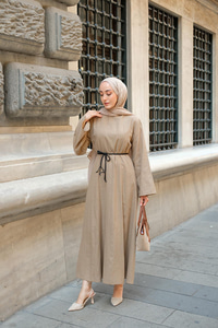 Örgü Bağlamalı Keten Elbise Vizon