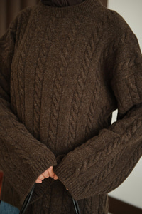 Örgü Desenli Triko Tunik Kahverengi