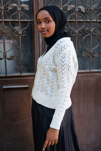 Uygun Fiyatlı ORGU DETAY DUGMELI HIRKA EKRU | Loccomoda.com 