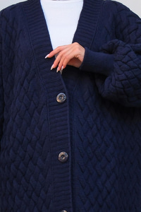 ORGU DETAYLI UZUN HIRKA LACIVERT