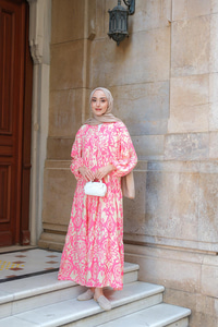 Otantik Desenli Elbise Pembe