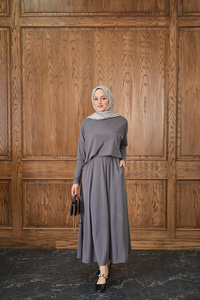 Oval Kesim Takım Gri